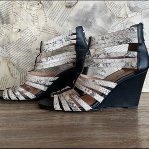 bcbgeneration wedges